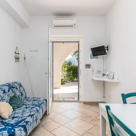 Dimore Lucalorenzo Apartment *