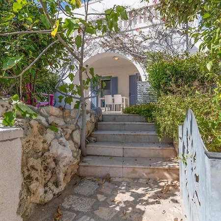 Apartment Dimore Lucalorenzo *