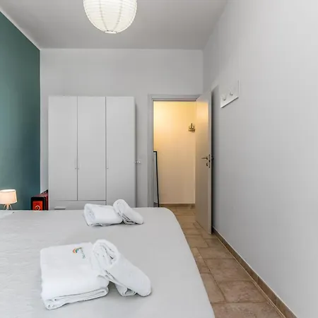 شقة Dimore Lucalorenzo