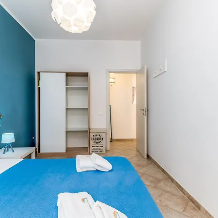 Dimore Lucalorenzo شقة