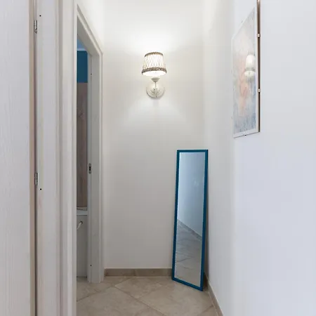 شقة Dimore Lucalorenzo أوستوني