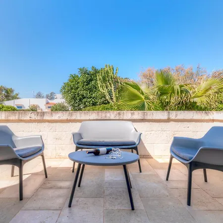 شقة Dimore Lucalorenzo أوستوني