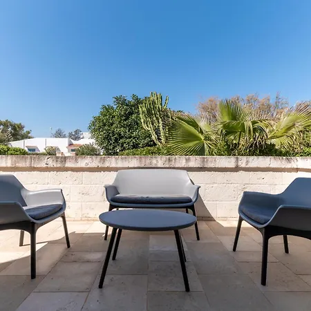 Dimore Lucalorenzo أوستوني